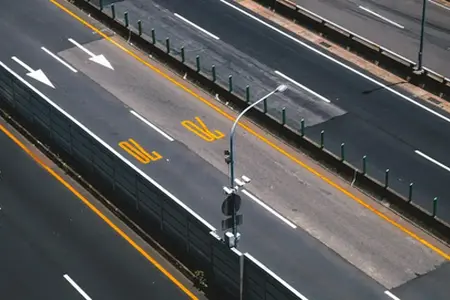 Viele Unfälle und Staus auf den Straßen M7 und 7